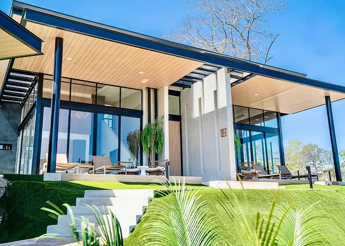 Epic Tamarindo Boutique Hotel